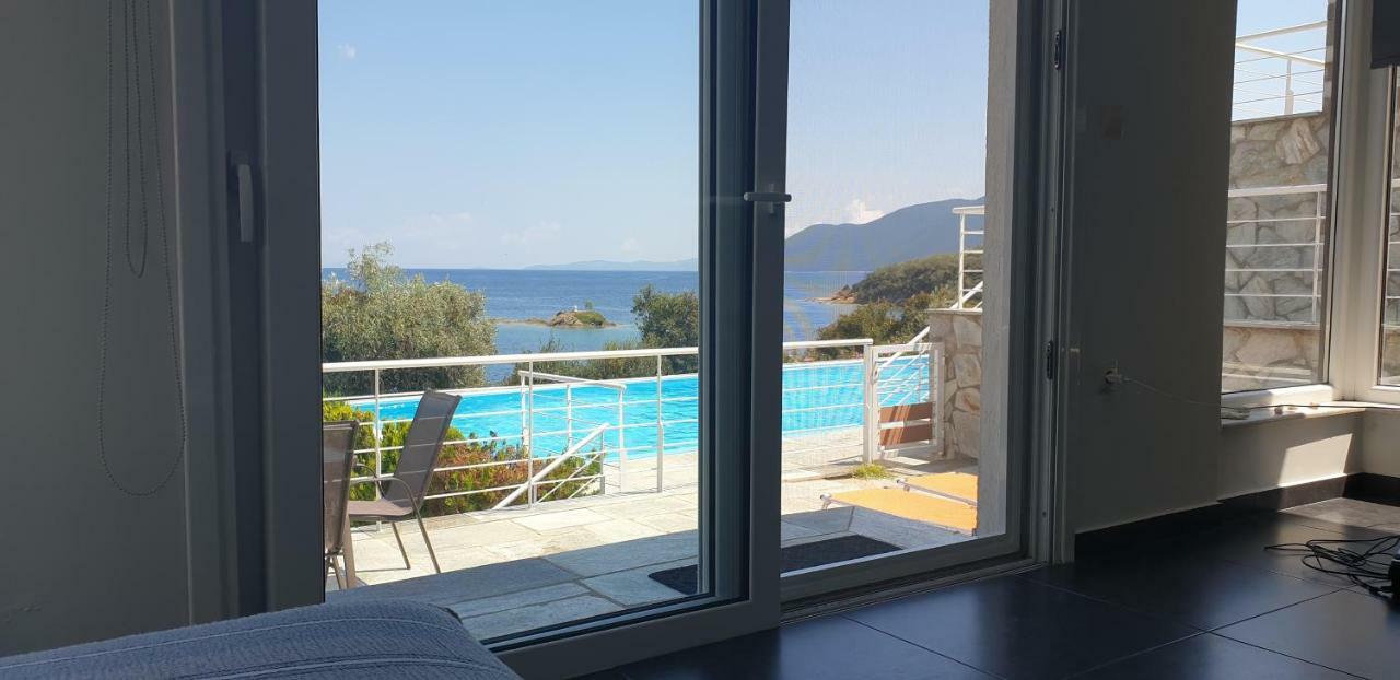Villa Elia Pteleós Eksteriør billede